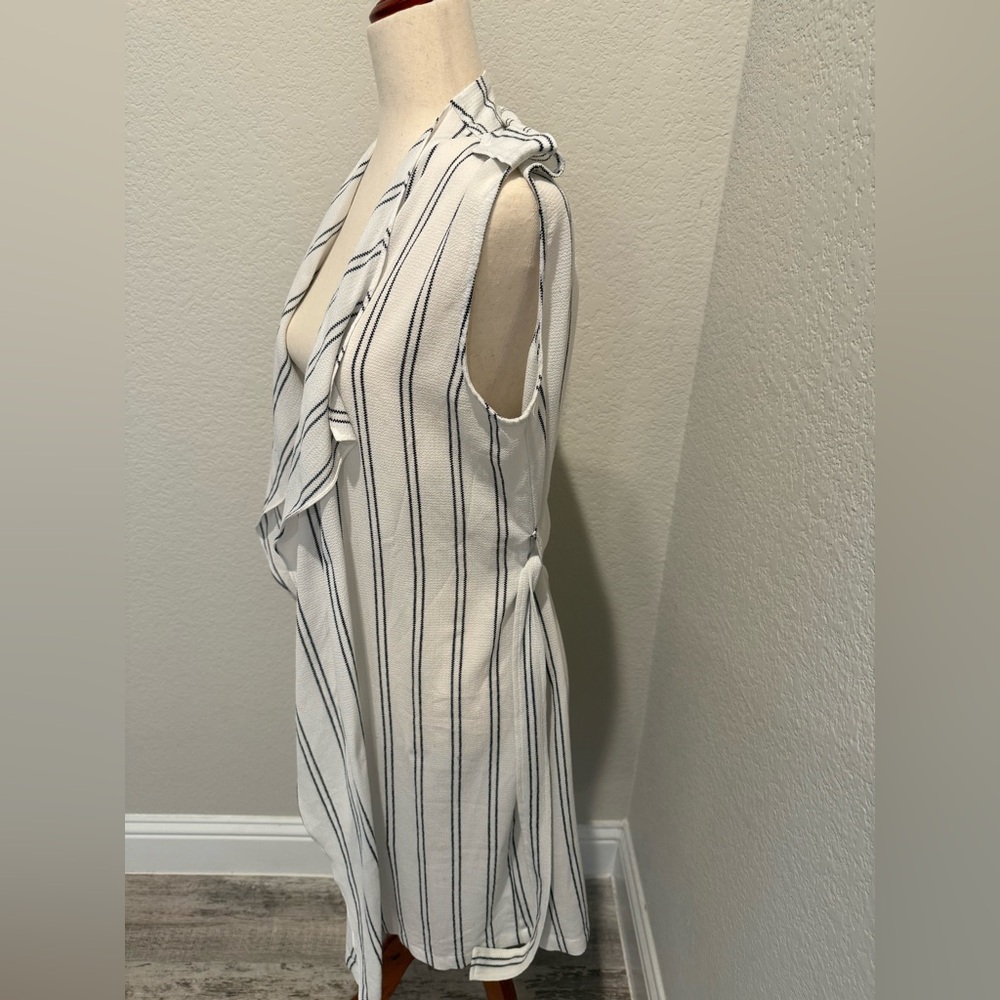 Zara White and Black Striped Ruffle Top